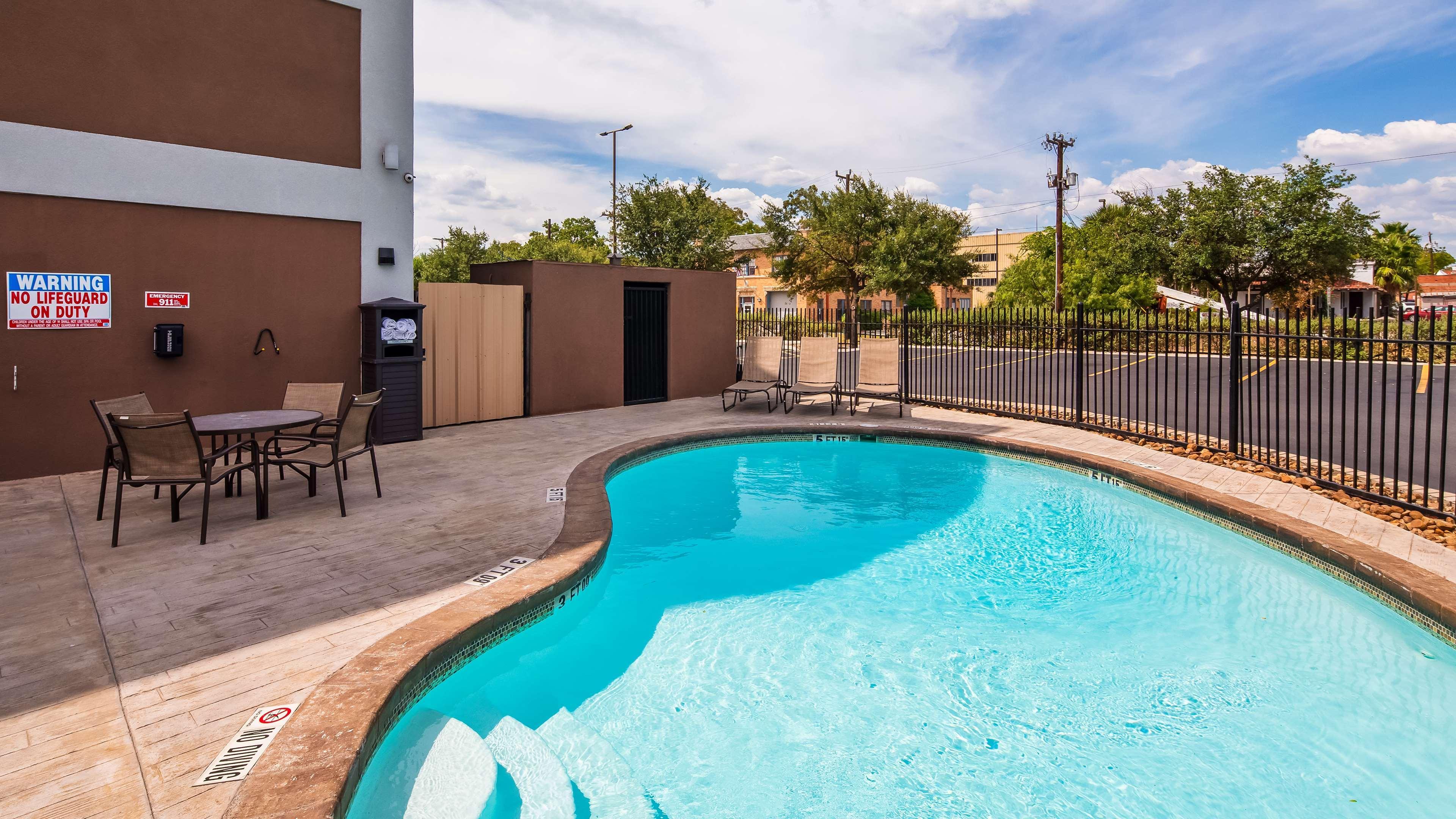 Best Western Plus Madison-Huntsville Hotel Kültér fotó